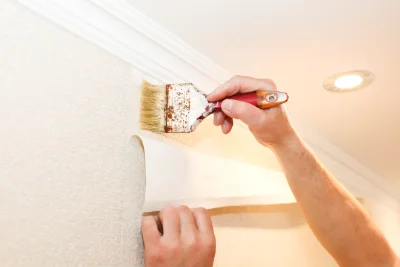 Pose de papier peint aux Pradeaux — revêtements muraux et toiles de verre
